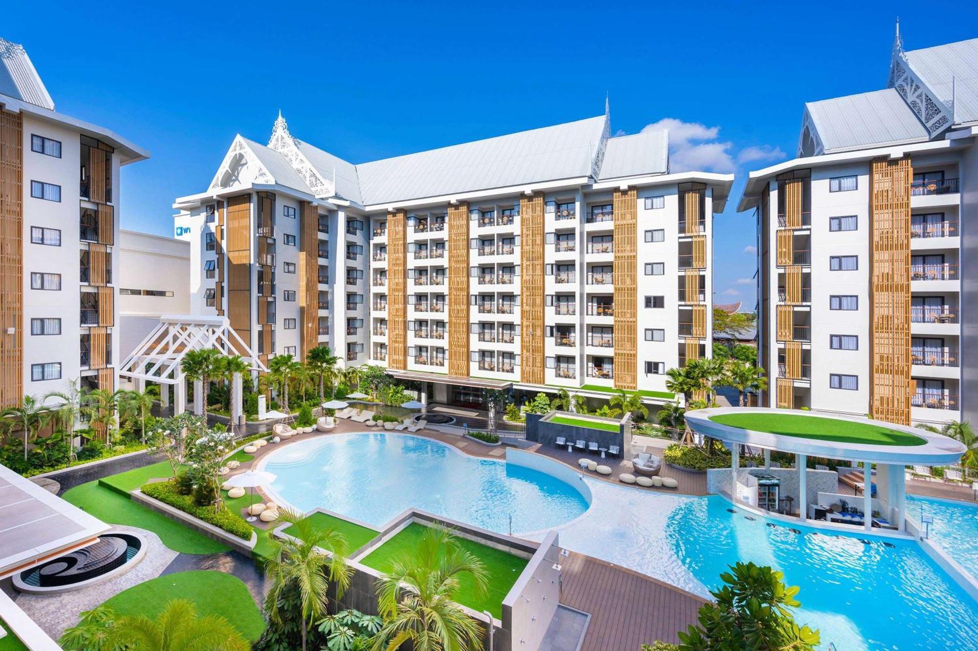 Wyndham Jomtien Pattaya Hotel На Джомтиен Екстериор снимка