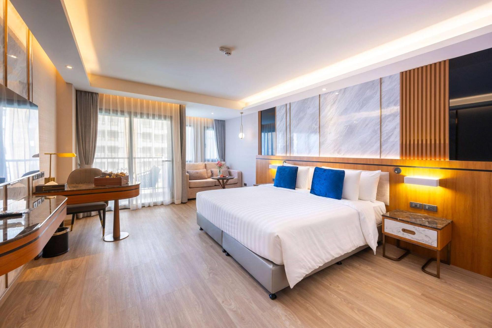 Wyndham Jomtien Pattaya Hotel На Джомтиен Екстериор снимка