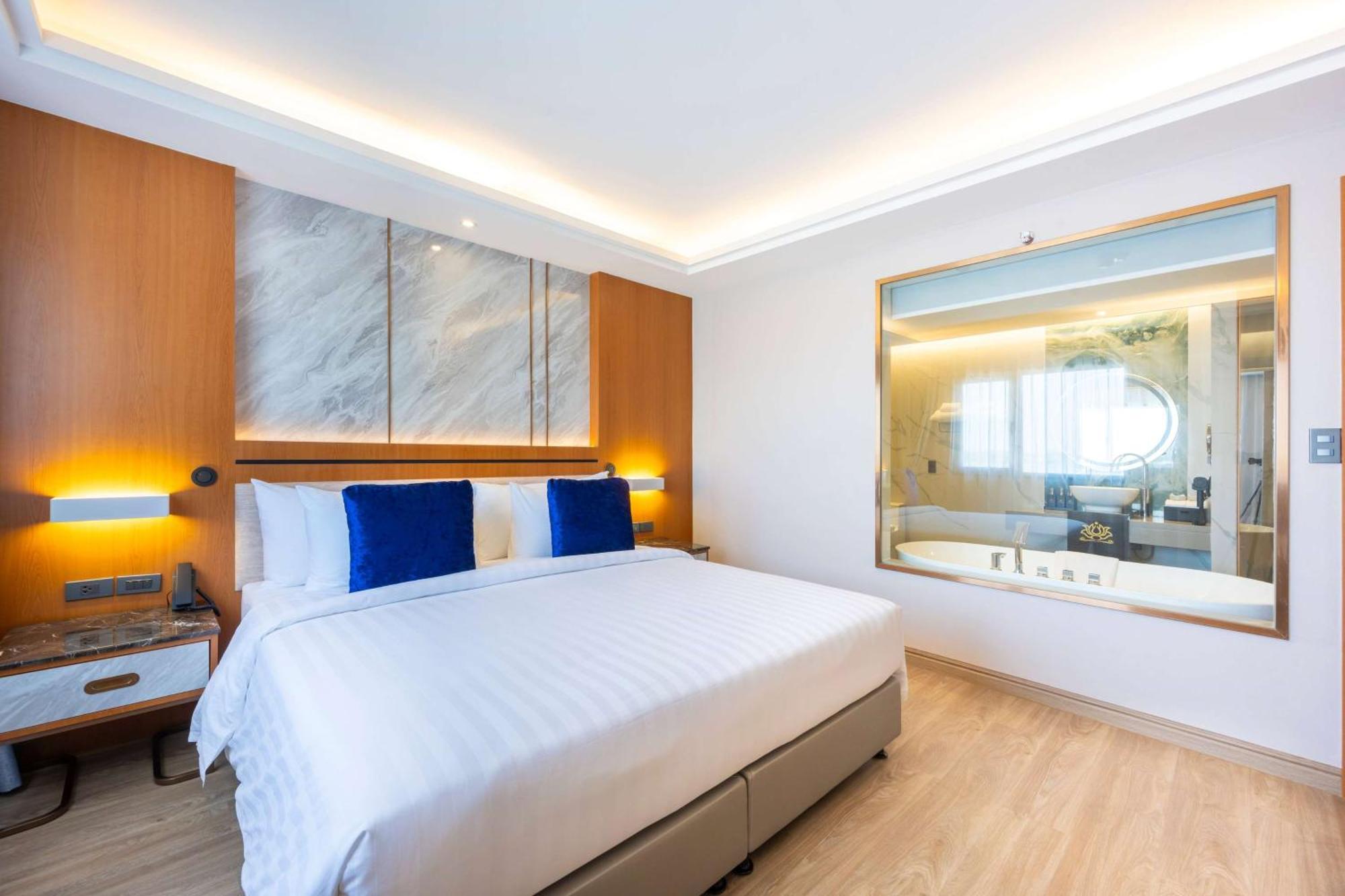 Wyndham Jomtien Pattaya Hotel На Джомтиен Екстериор снимка