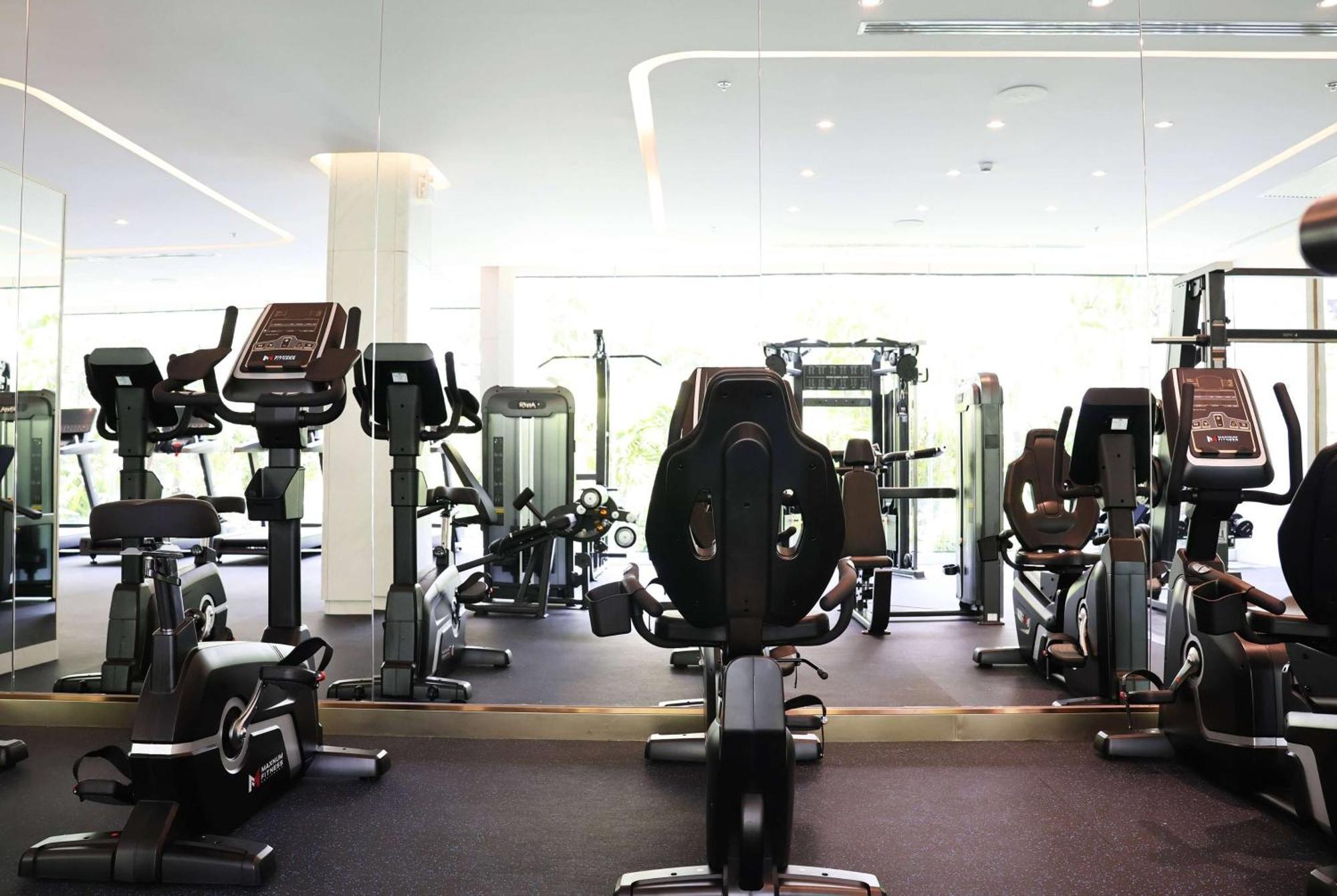 Wyndham Jomtien Pattaya Hotel На Джомтиен Екстериор снимка